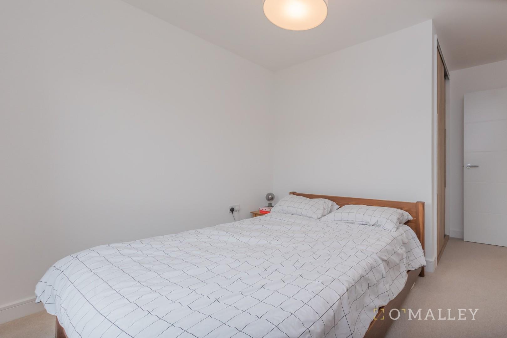 24. Bedroom 2 2.jpg
